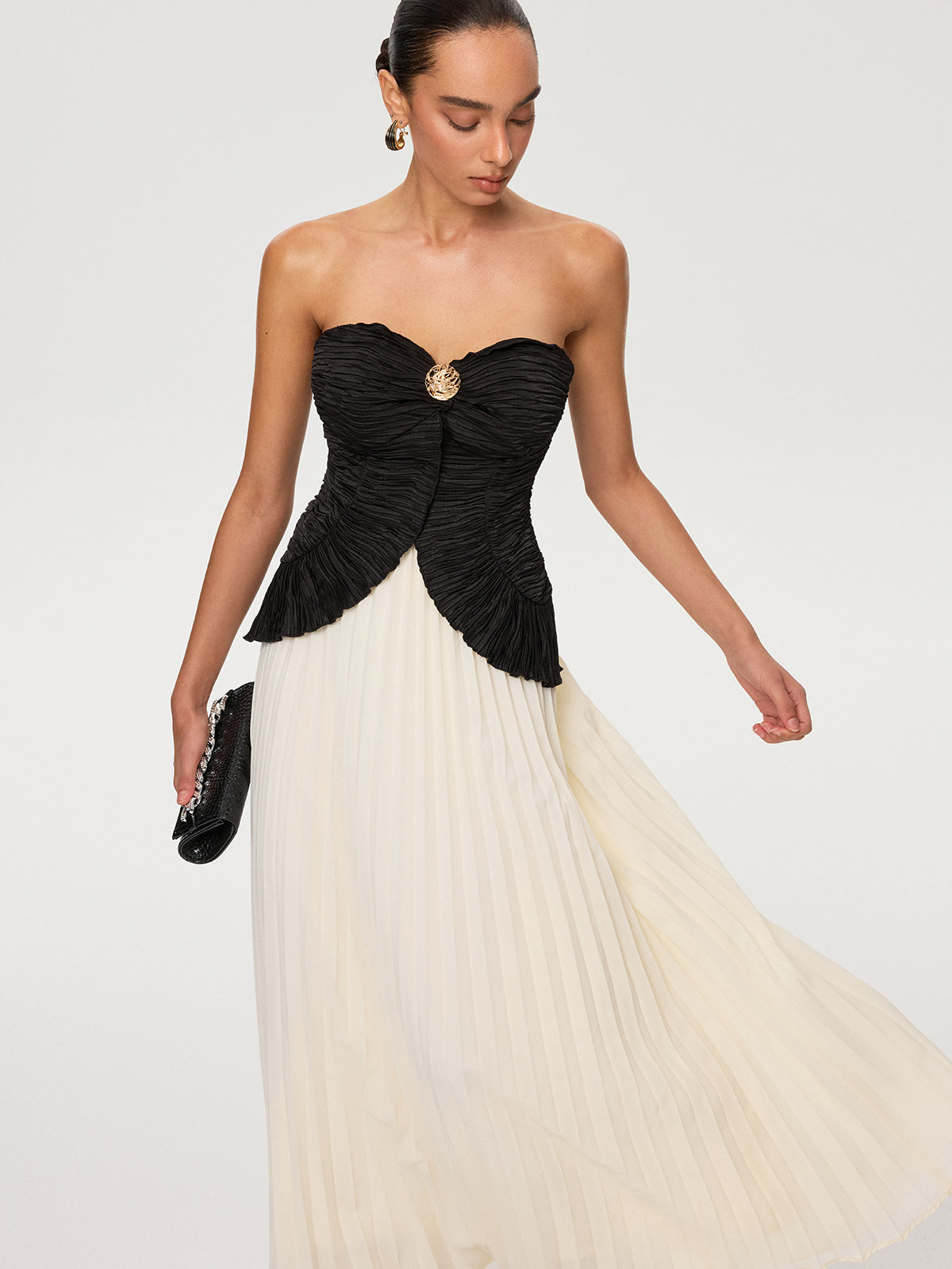 white christmas dresses Color-Block Strapless Pleated Chiffon Maxi Dress