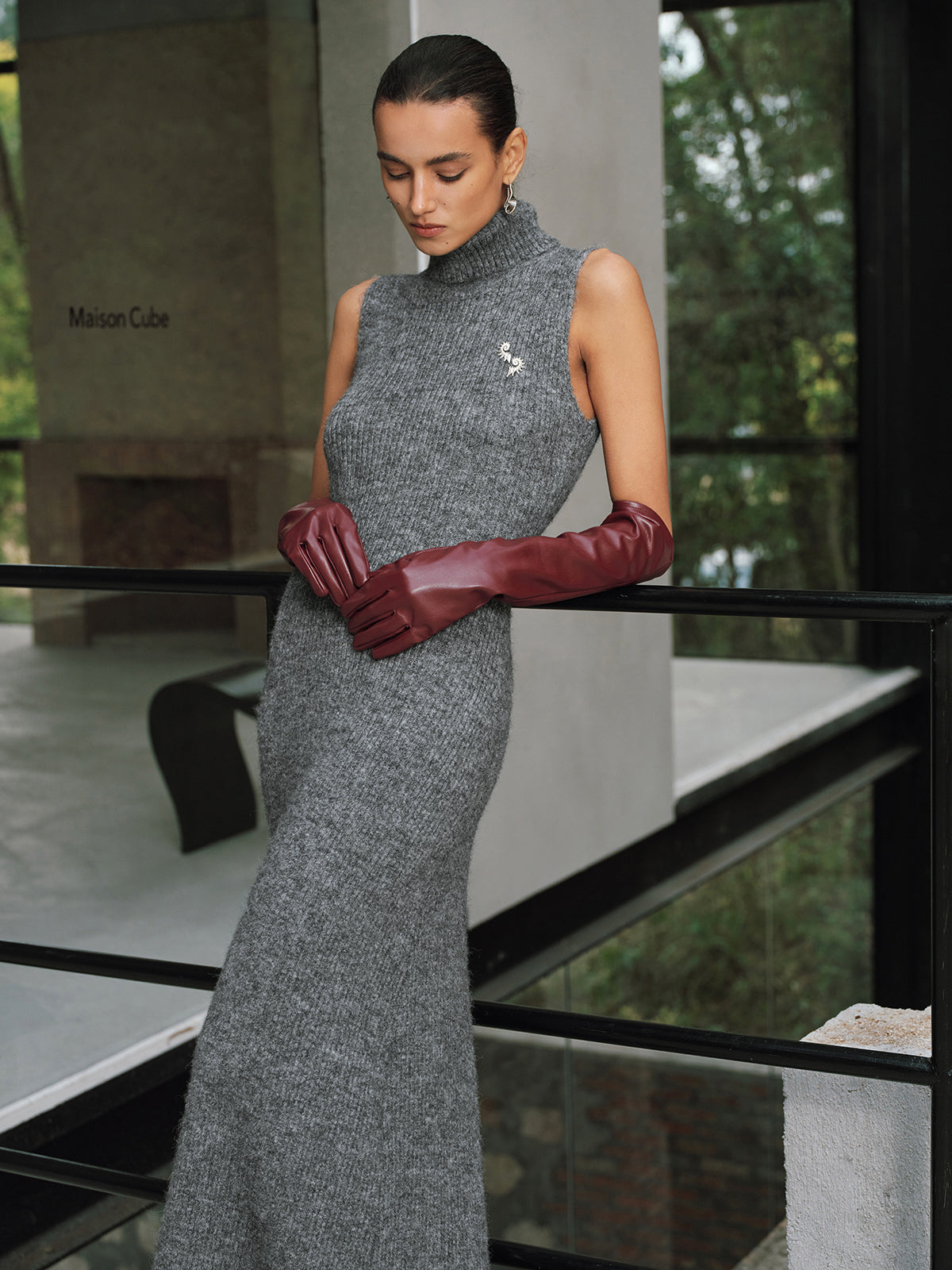 Wool blend sleeveless turtleneck sweater dress - Grey - L Wool blend sleeveless turtleneck sweater dress - Grey - L