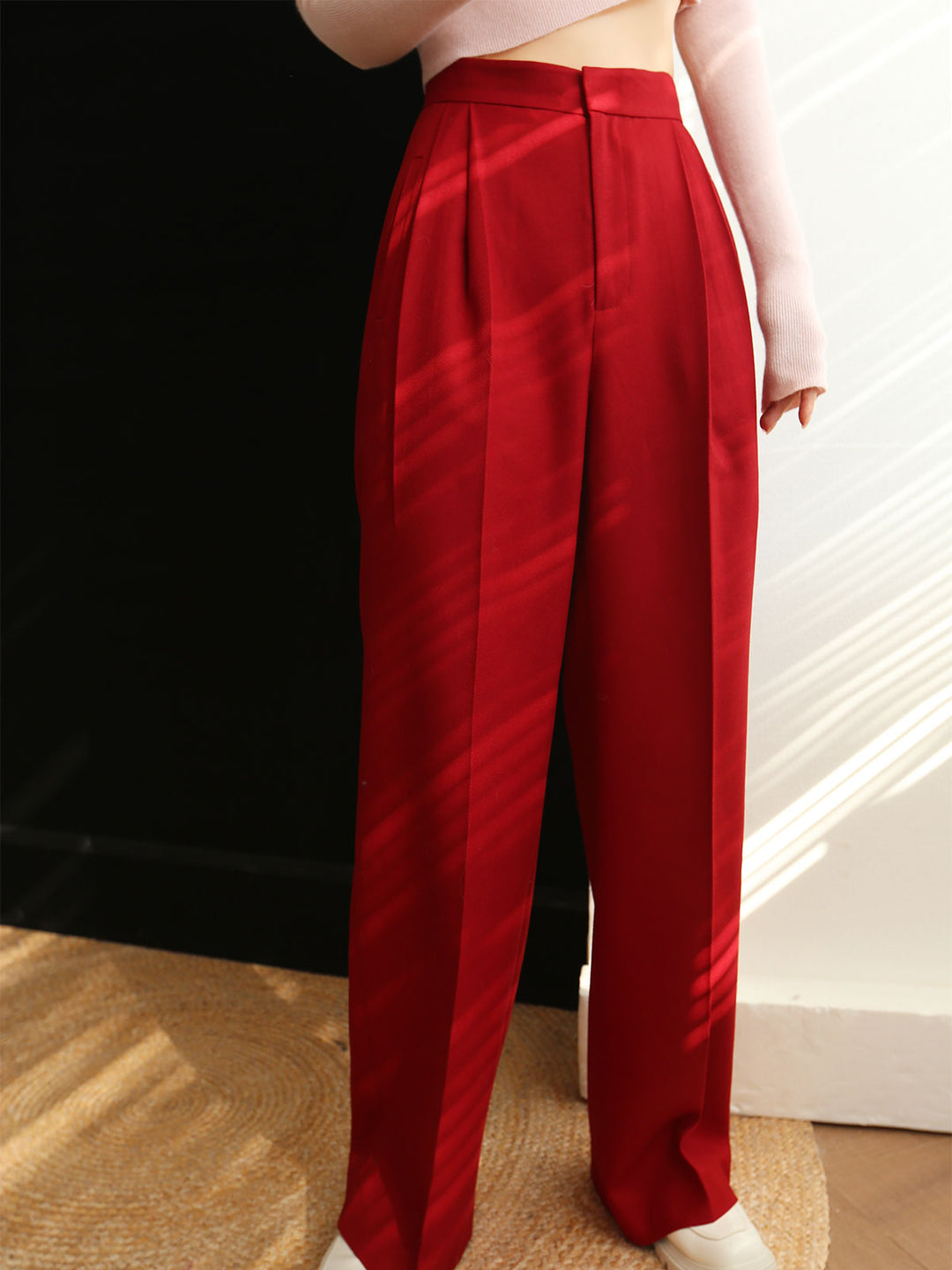 Middle Waist Pleated Tapered Pants | COMMENSE Middle Waist Pleated Tapered Pants | COMMENSE