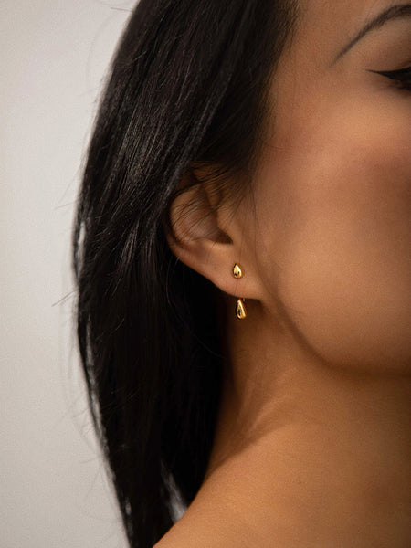 送料税込【AMY O】Dainty Waterdrop Stud Earrings 14K☆国内発 Amazon.com: BLUEDRIPP 14K Gold Plated Sterling Silver Dainty