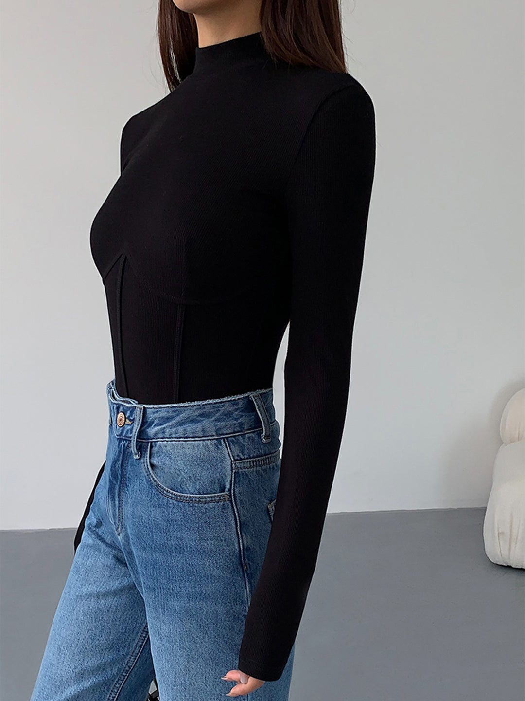Mock Neck Piping Slim T-Shirt | COMMENSE