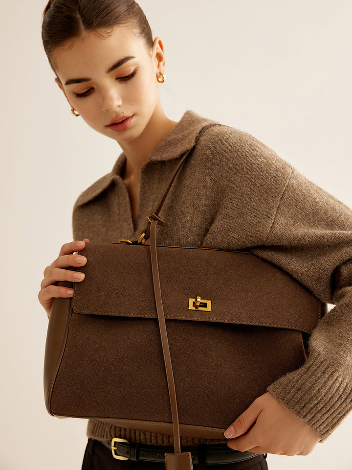 ショルダーバッグ・ポシェット 25SS   CKJ Utility l Logo E/W Flap Bag org.jpg