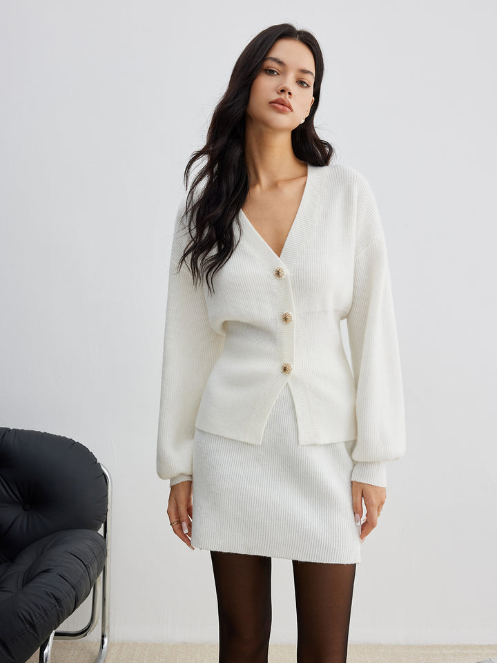 ルエブル LOEUVRE Diagonal Button Slit Knit （IVORY） Sweater with rhinestone neckline | Genny