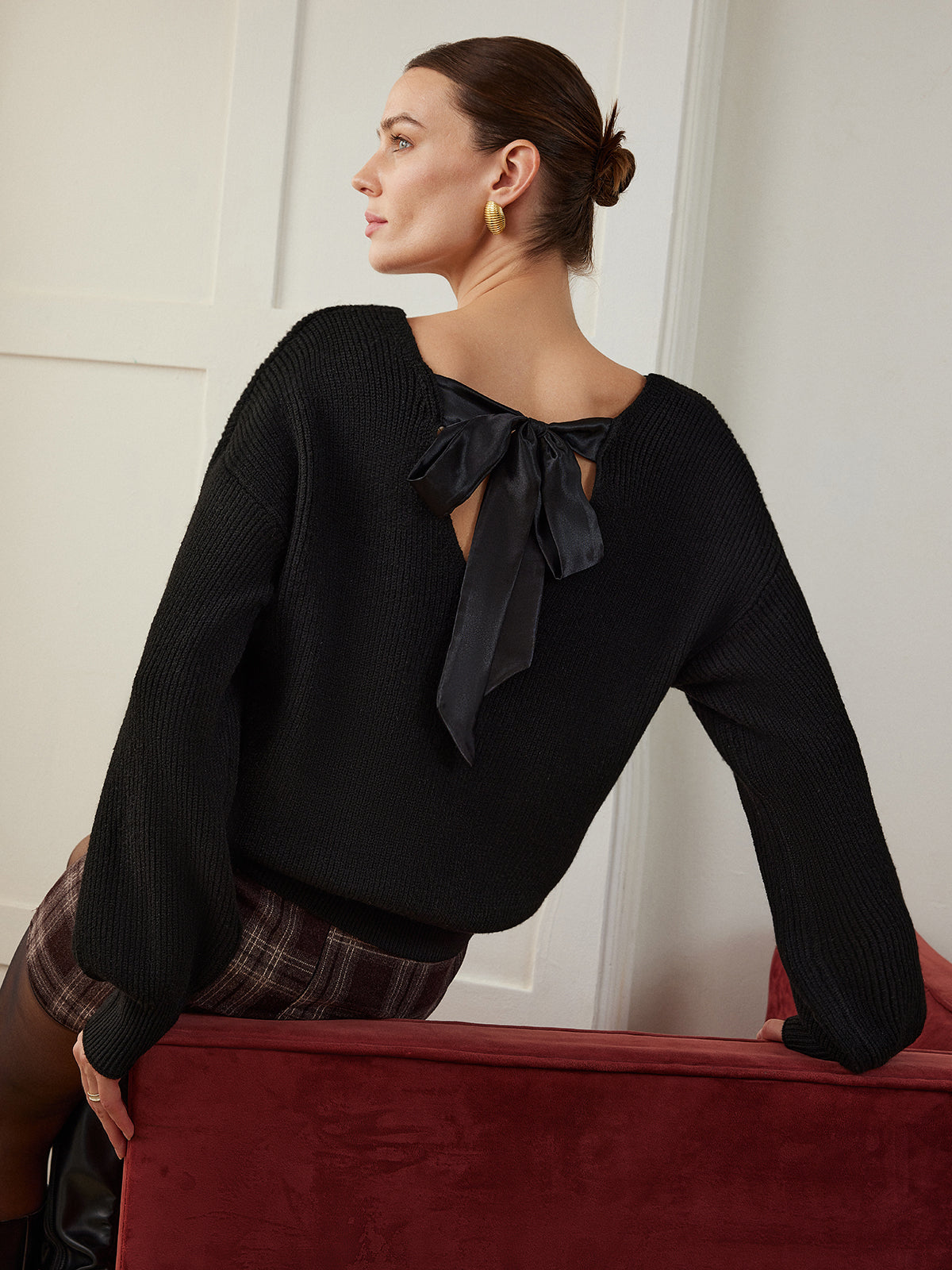 Ribbed V-Neck Bow Sweater | COMMENSE