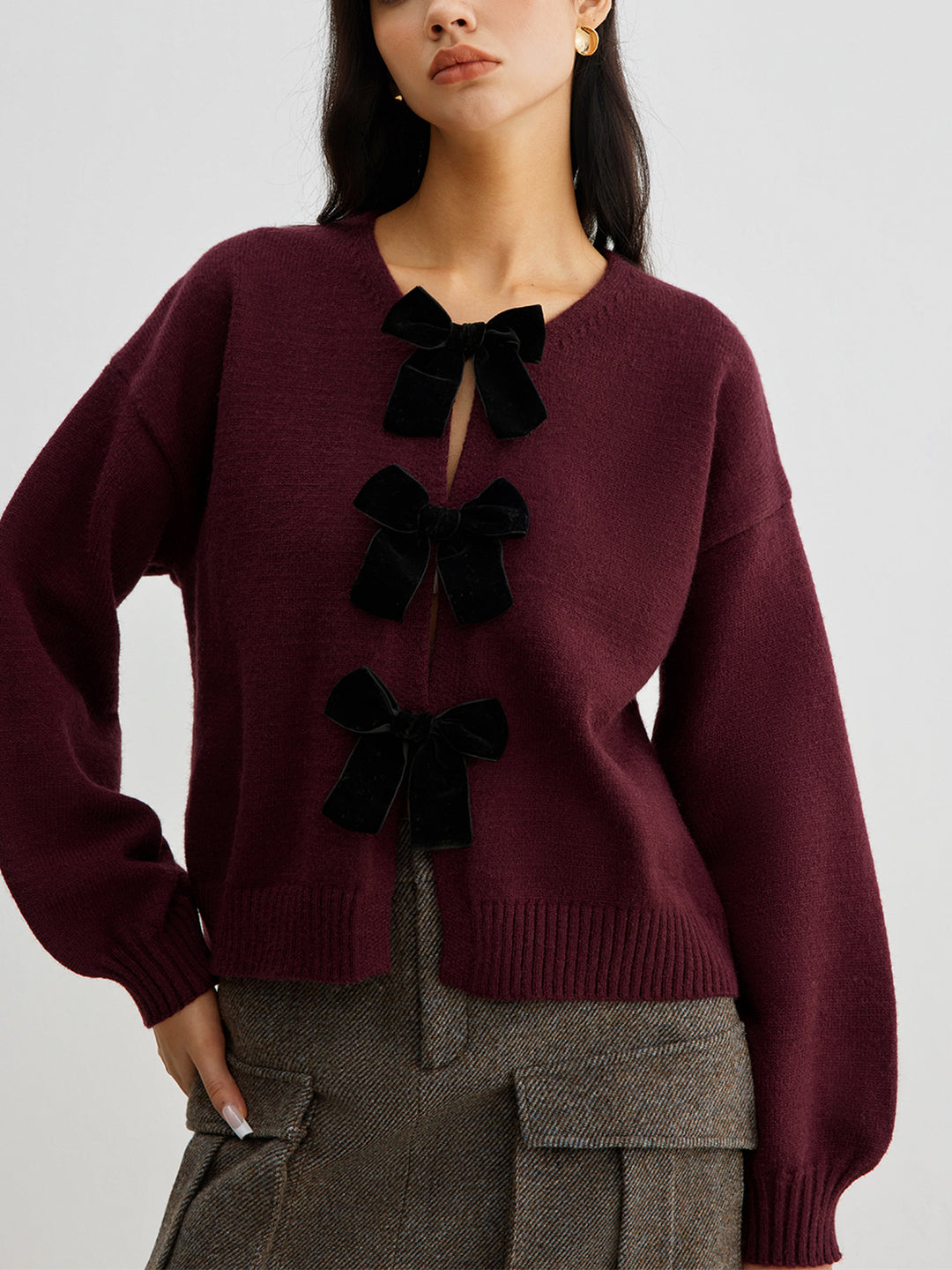 Velvet-Bow Lantern Sleeve Sweater – COMMENSE Velvet-Bow Lantern Sleeve Sweater – COMMENSE