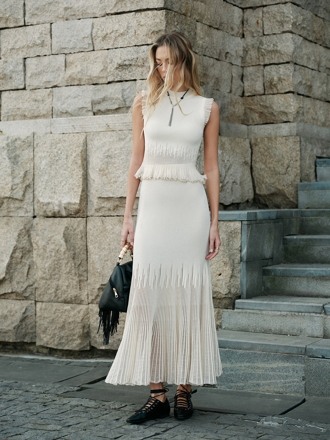 Mesh Panel Pleated Skirt – COMMENSE