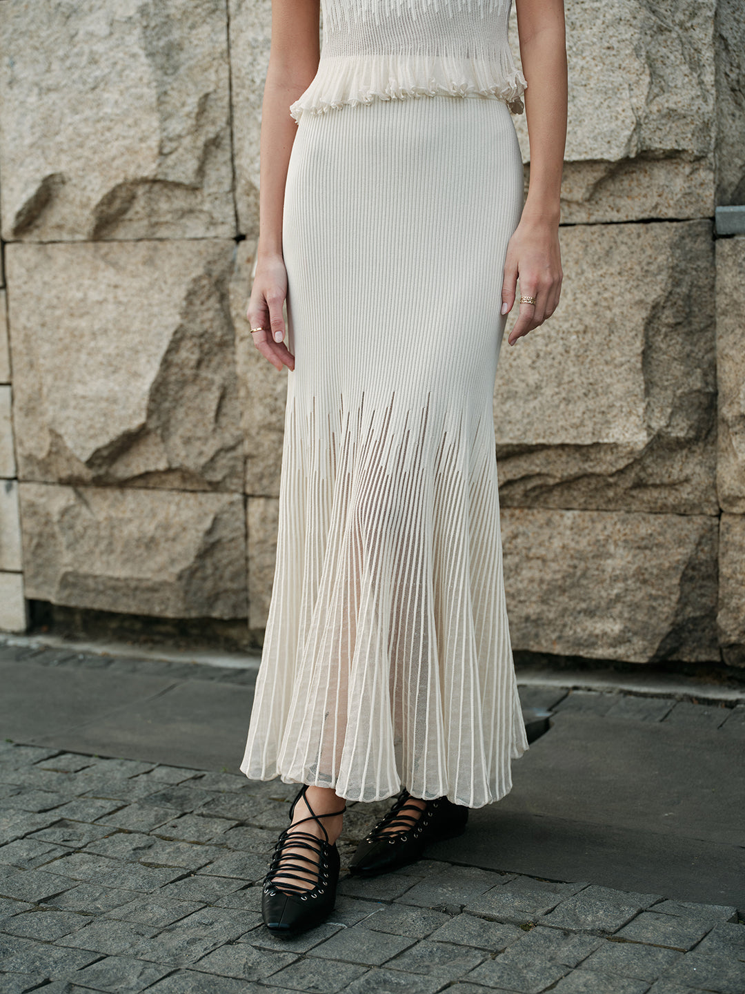 今 話題 の 人気 商品 Mesh Panel COMMENSE – Skirt Pleated スカート