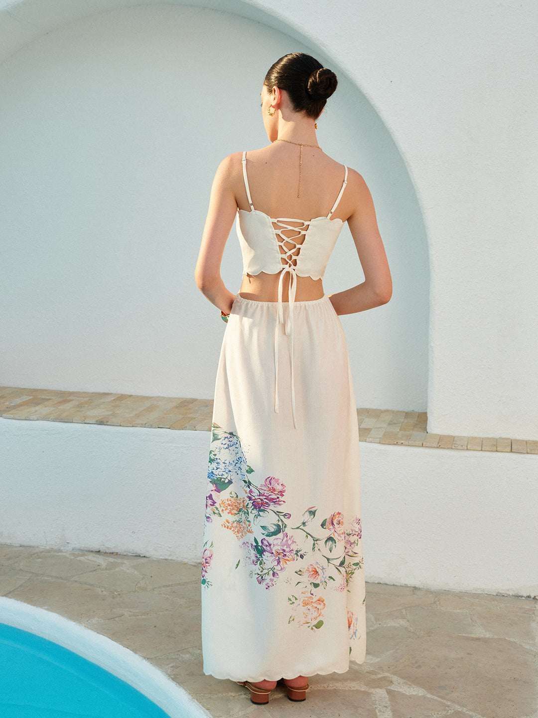 Floral Print Lace-Up Back Sleeveless Dress – COMMENSE