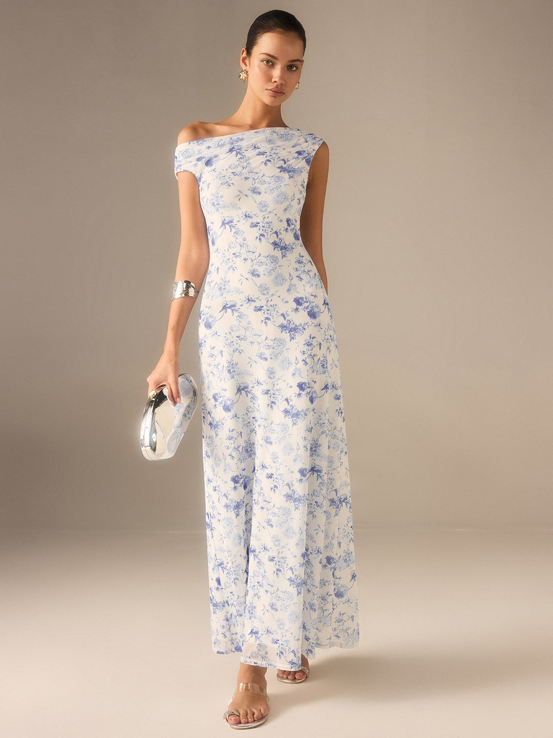 commense drop waist dress This darling dropped waist dress is from @commense.official it is absolutely stunning on. Hugs your curves, so comfortable. The top is thick enough and supportive enough to wear without a bra. I