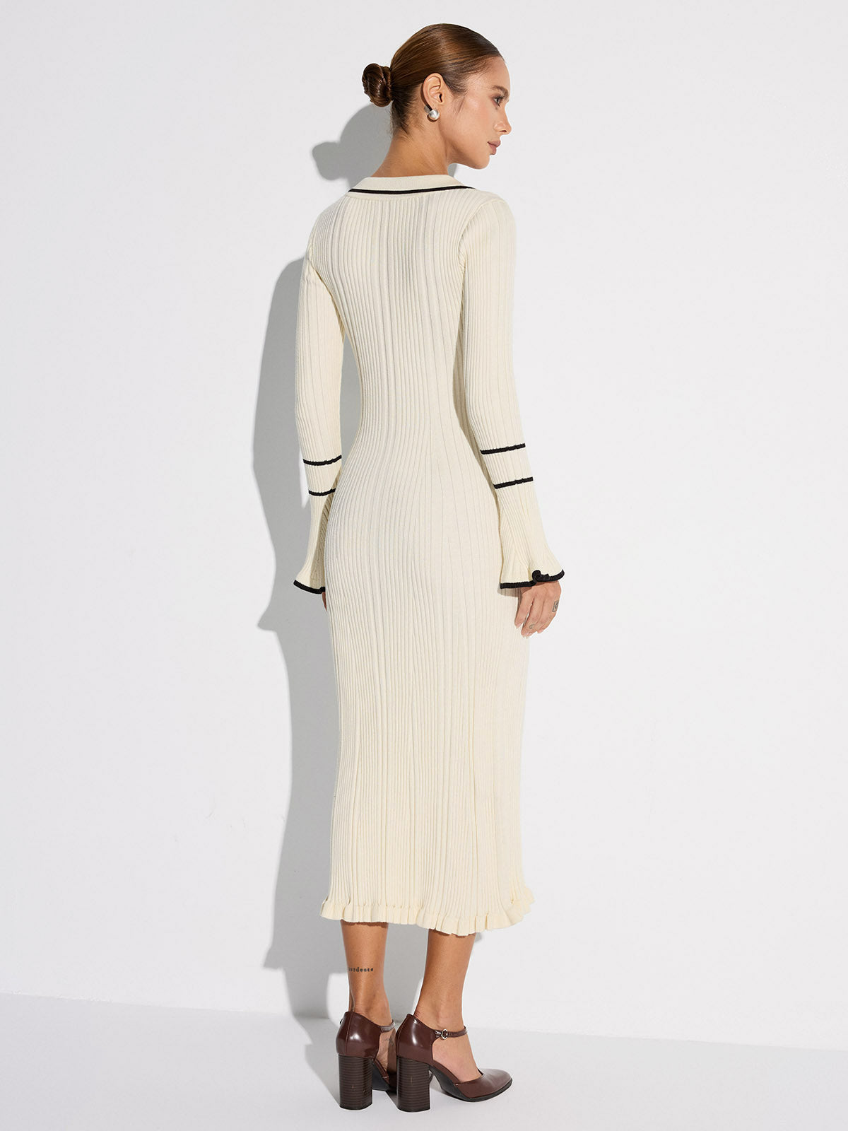 contrast trim button down knitted dress CONTRAST TRIM BUTTON FRONT KNIT MINI DRESS