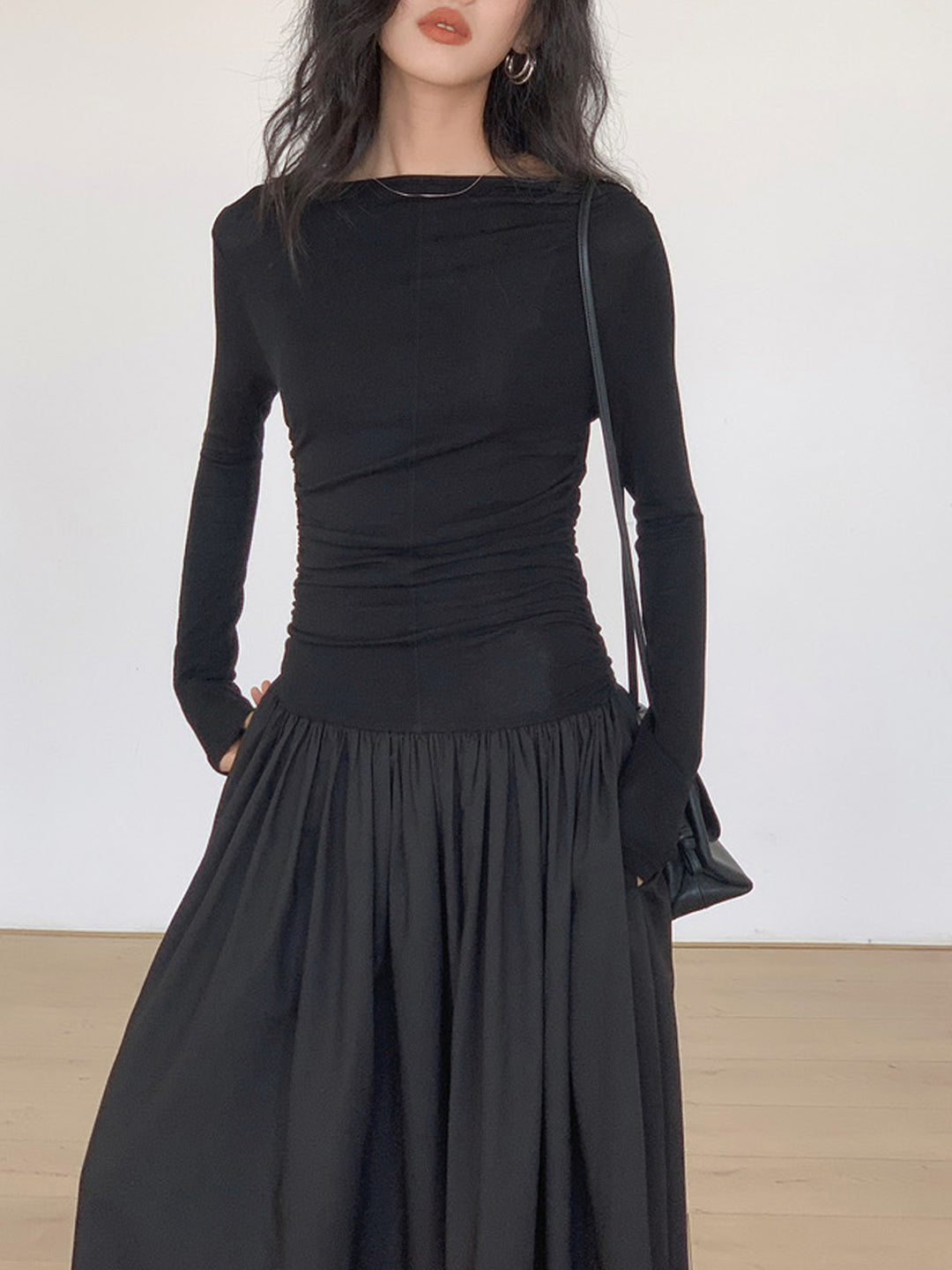 ワンピース L'Or matelasse docking pleats dress L´Or matelasse docking pleats dress