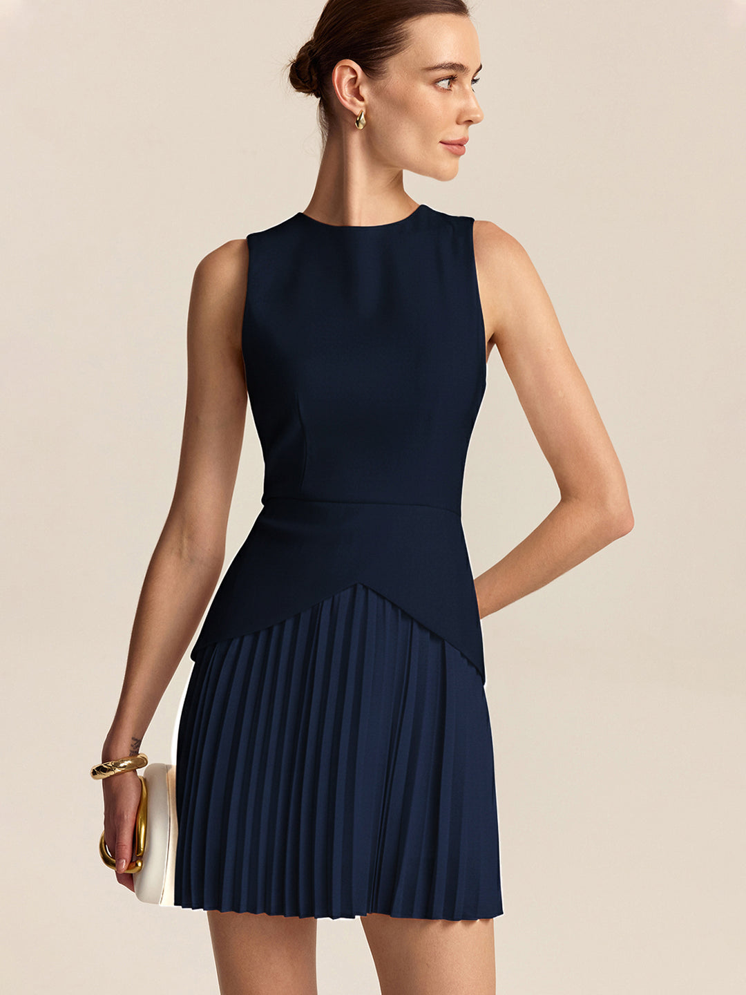 Pleated Hem Mini Dress | COMMENSE