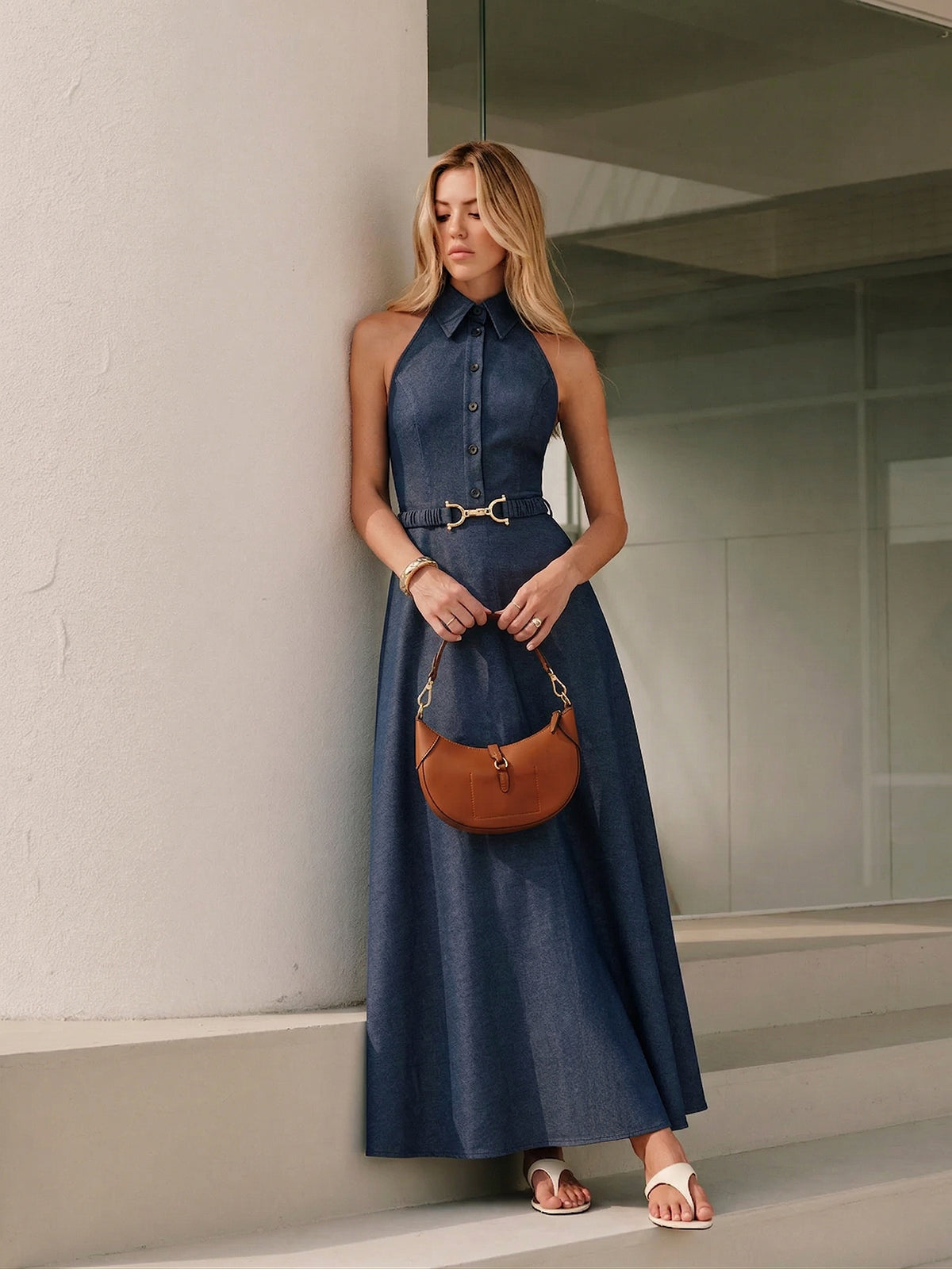 Halter belted collared denim maxi dress - Blue