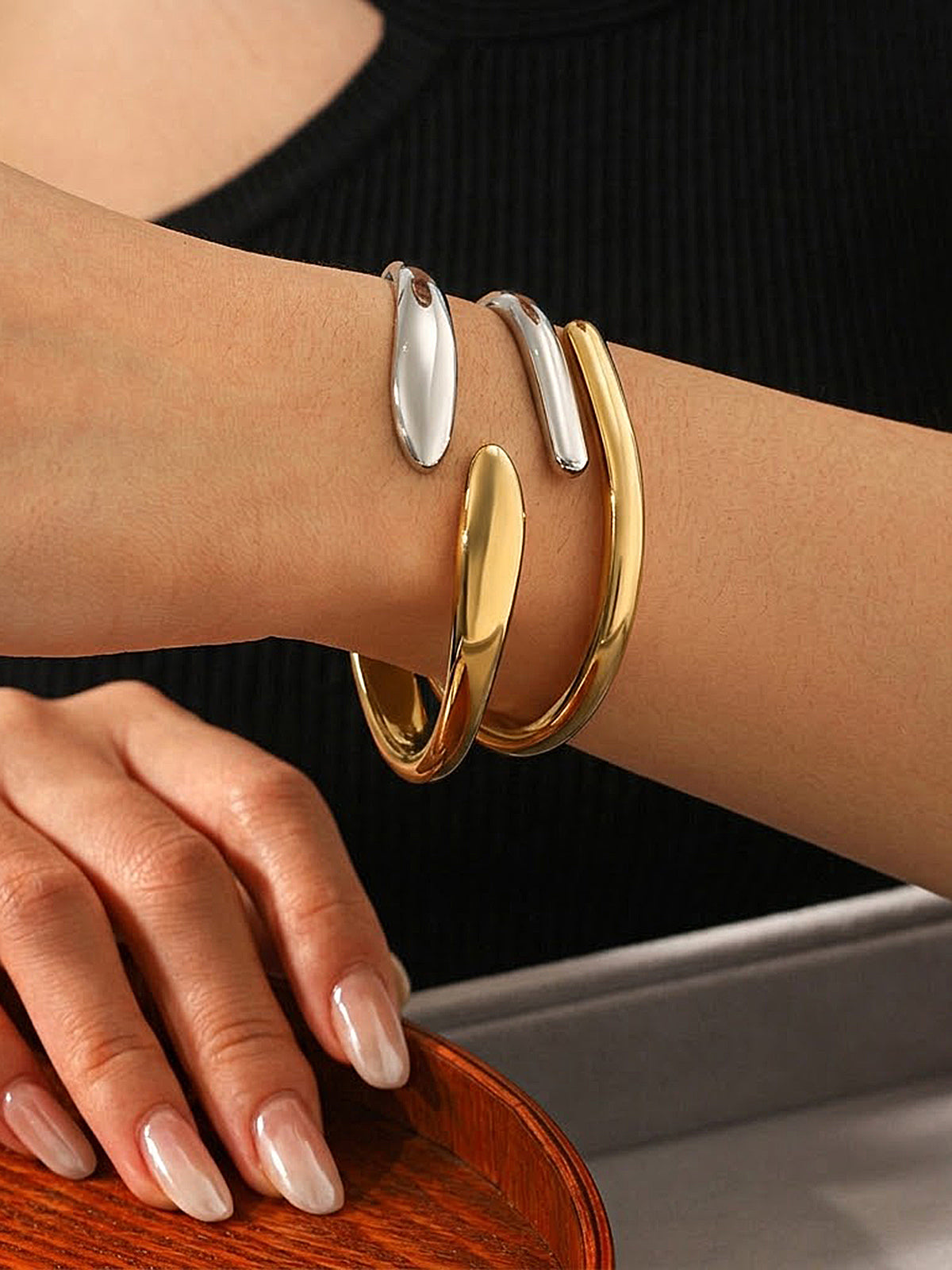 Spring Hinge Two-Tone Cuff Bangle | COMMENSE