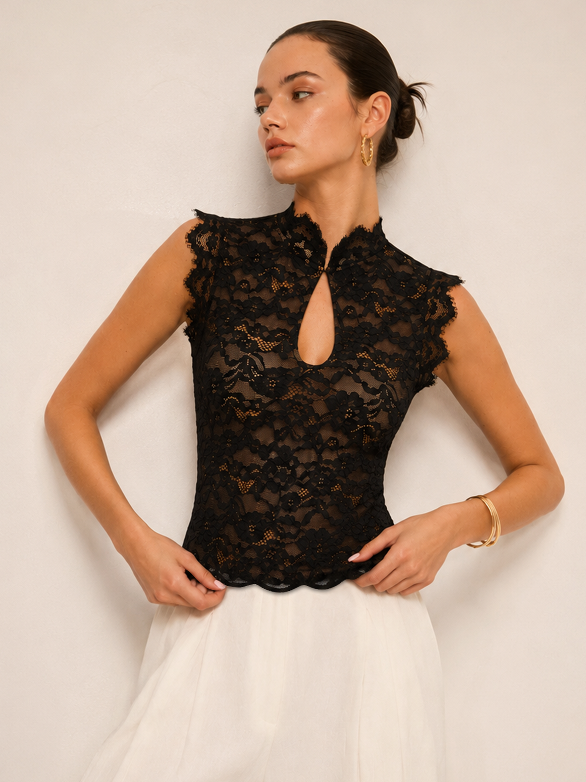 Keyhole Neck Lace Sleeveless Top