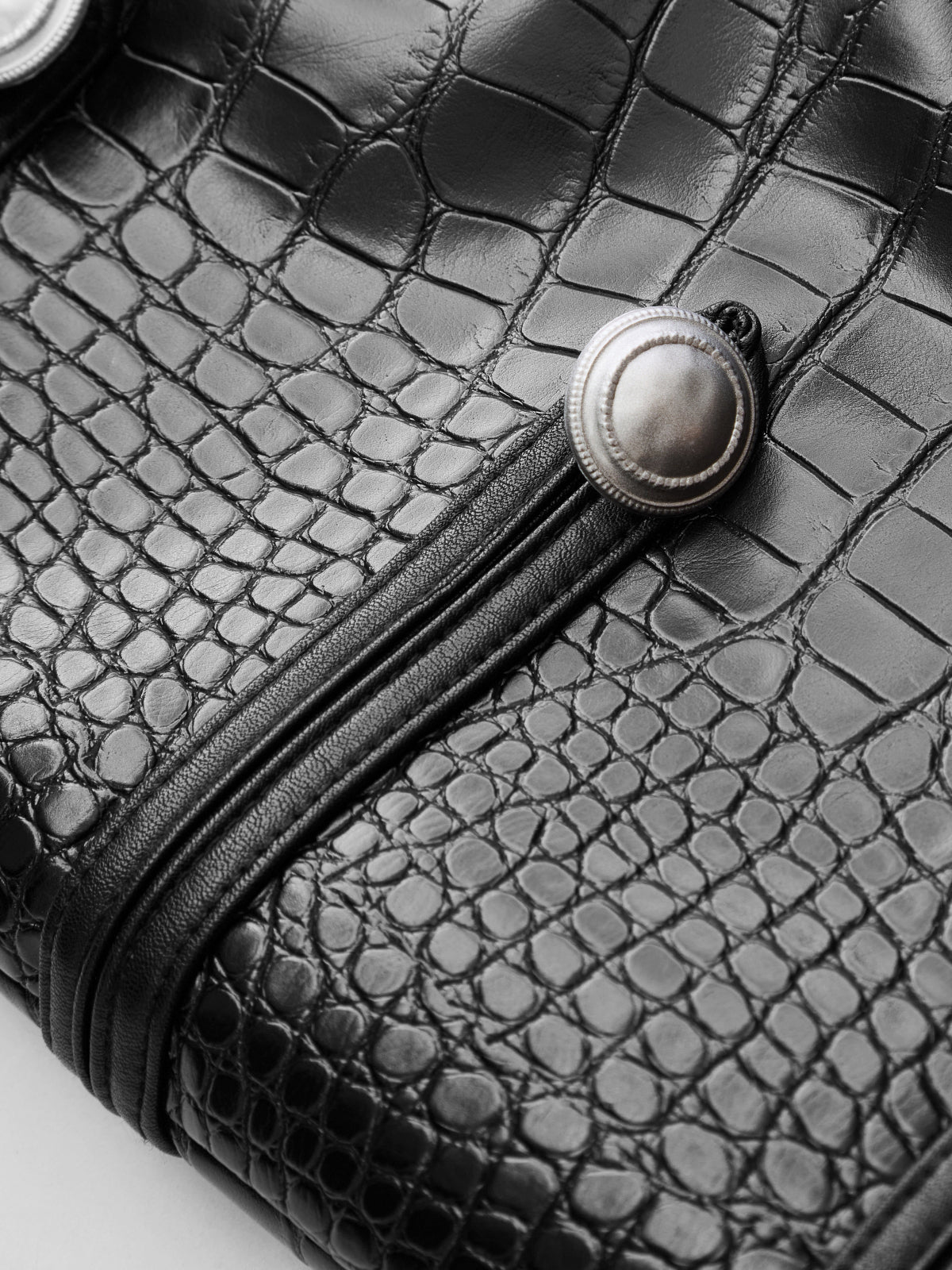 Napoleon Style Croc Faux Leather Mini Skirt | COMMENSE