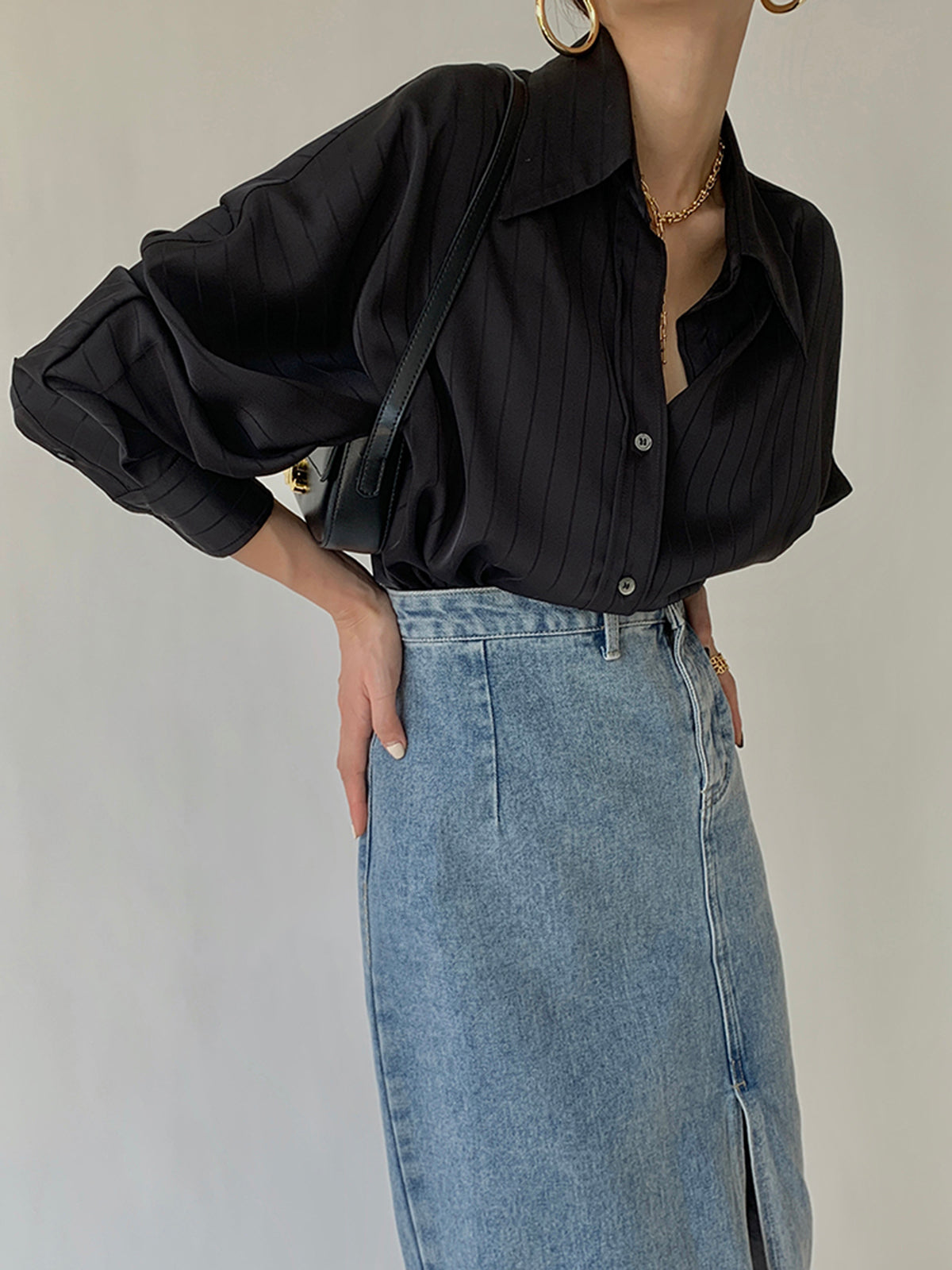 Charlotte Oversized Button Up Collared Shirt – COMMENSE