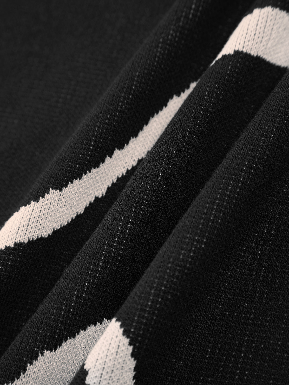 Wavy Print Strap Midi Dress – COMMENSE