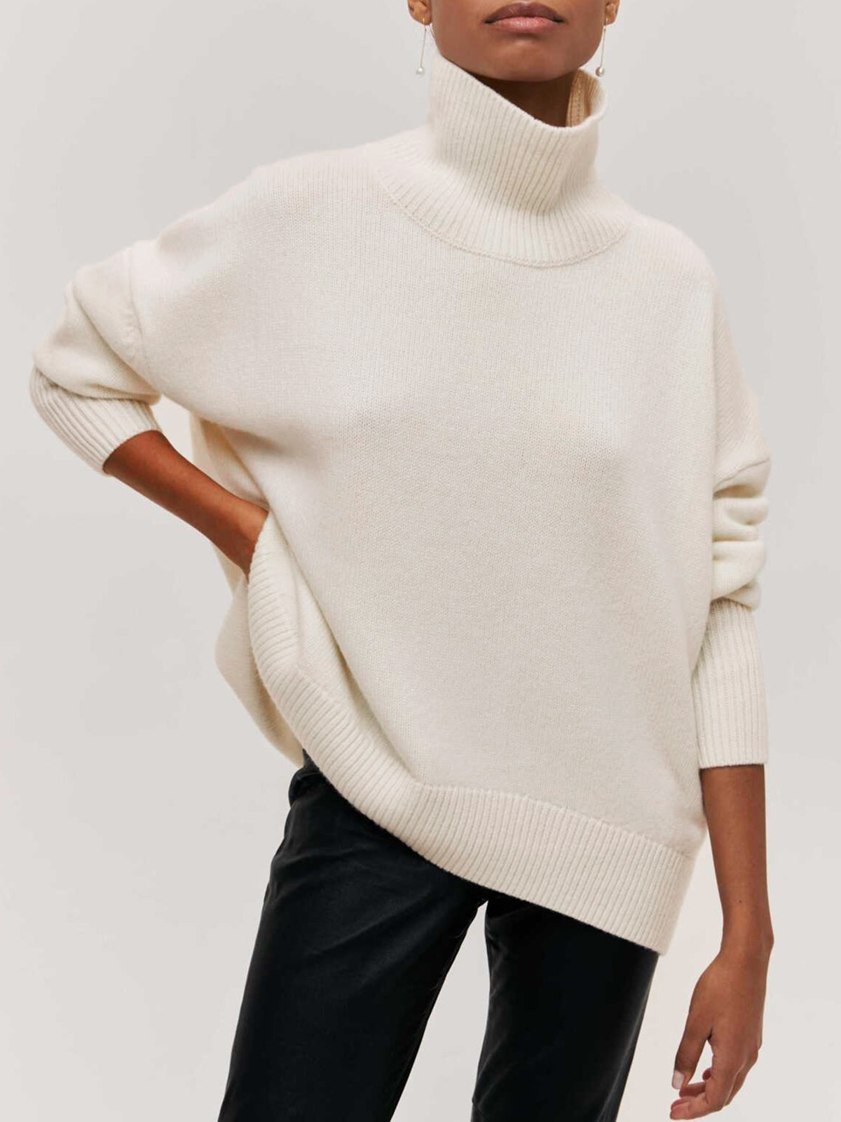 Cloudless Sky Turtleneck Oversized Sweater – COMMENSE