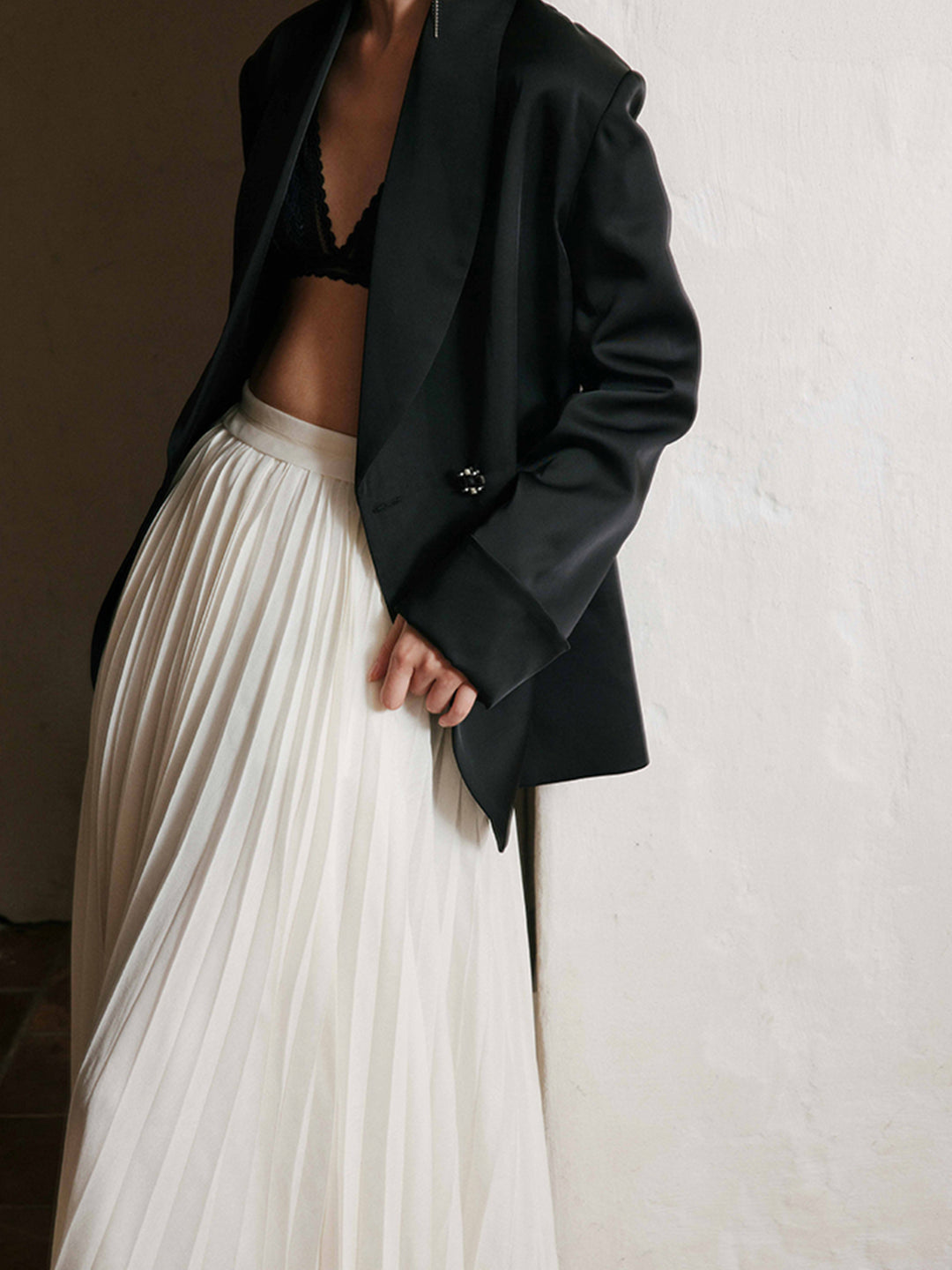 【関税無・国内発】 Off-White / Pleated Maxi Skir / スカート Women's Mid Rise Maxi Skirt | Women's Bottoms | Abercrombie.com